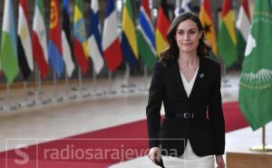 Ko je žena koja vodi Finsku i hrabro prkosi Putinu? 